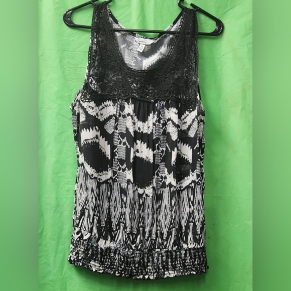 Womens tank top - Picture 1 of 6
